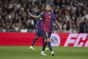 阿斯：巴萨将不得不让加西亚搭档伊尼戈 两人本赛季只合作137分钟